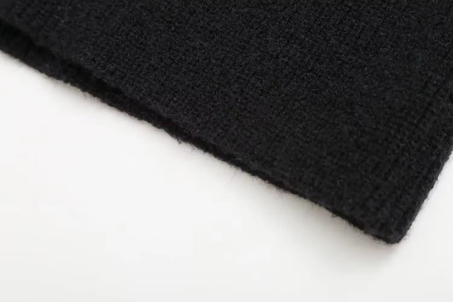 NAVA sweater