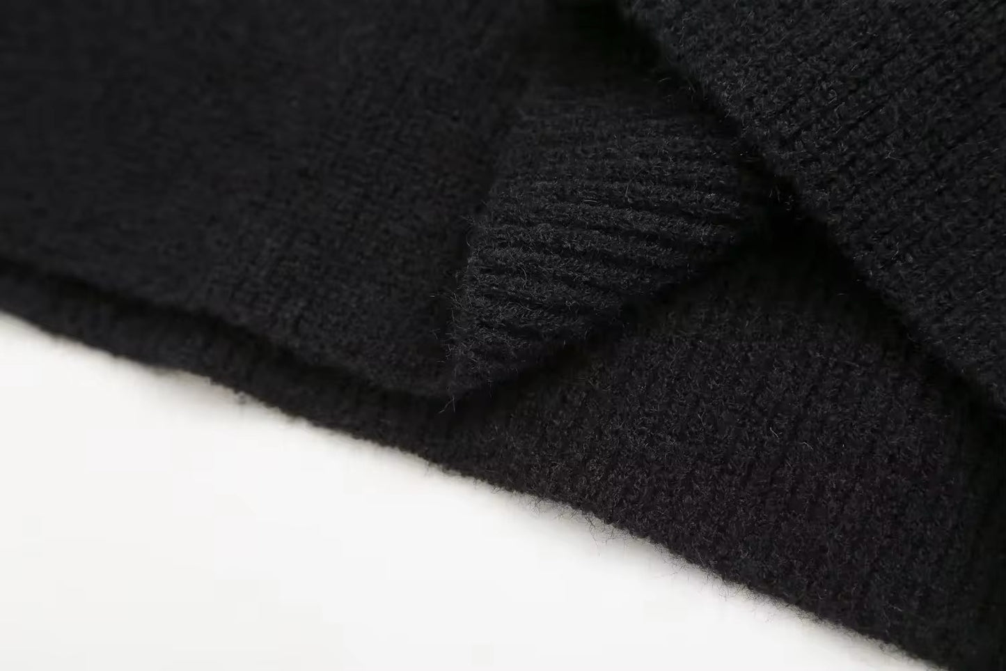NAVA sweater